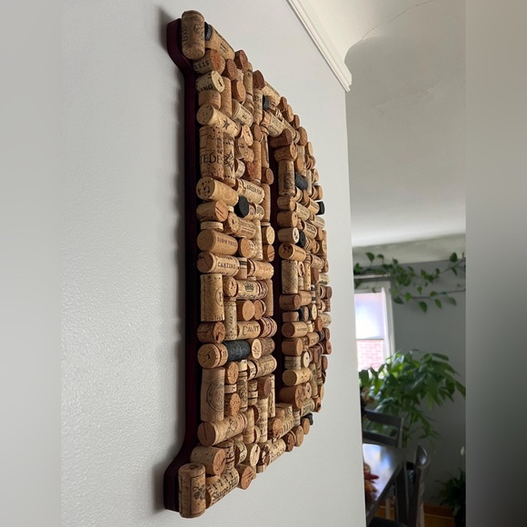Homemade wine cork letter “D” - Picture 9 of 10